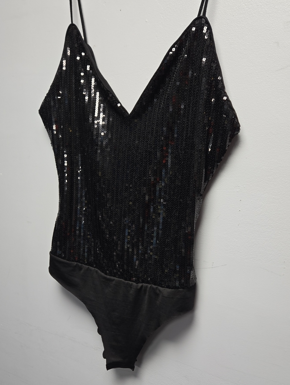 Black Sequins V-neck Bodysuit Size L - Picture 3 of 9